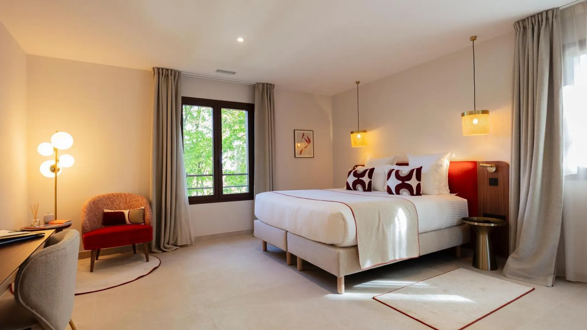Hotel Et Restaurant La Bastide Bourrelly - Mathias Dandine Cabriès